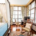 Palacete Real 4* Villamayor (Pilona)