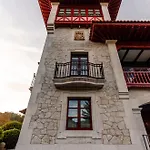 Palacete Real 4* Villamayor (Pilona)