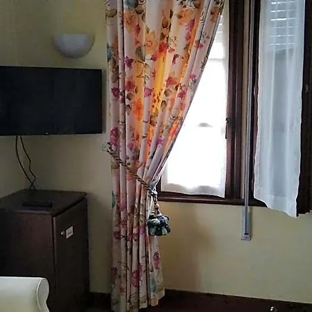 Hotel Palacete Real Villamayor (Pilona)