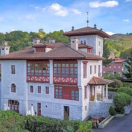 Palacete Real 4*