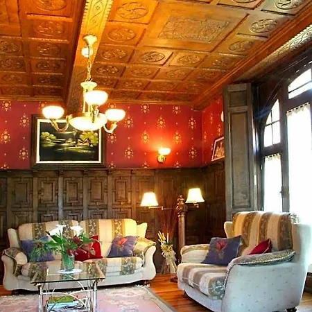 Palacete Real Hotel