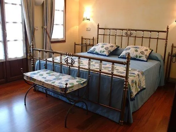 Palacete Real Hotel Villamayor (Pilona)